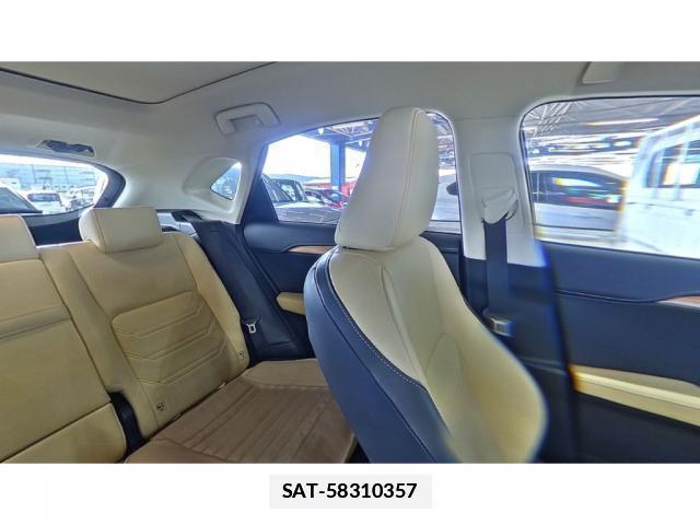Lexus NX 2015-08 7816573-4