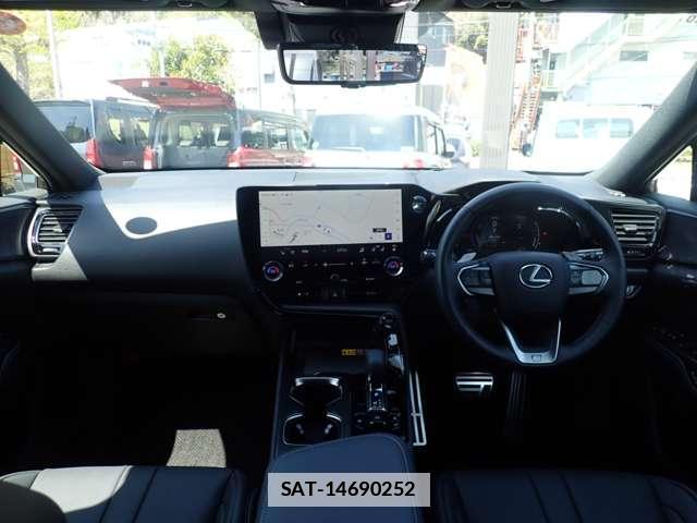 Lexus NX 2025-10 7817521-2