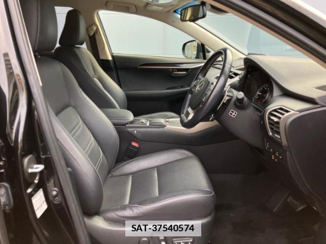 Lexus NX 2019-03 7821958-4