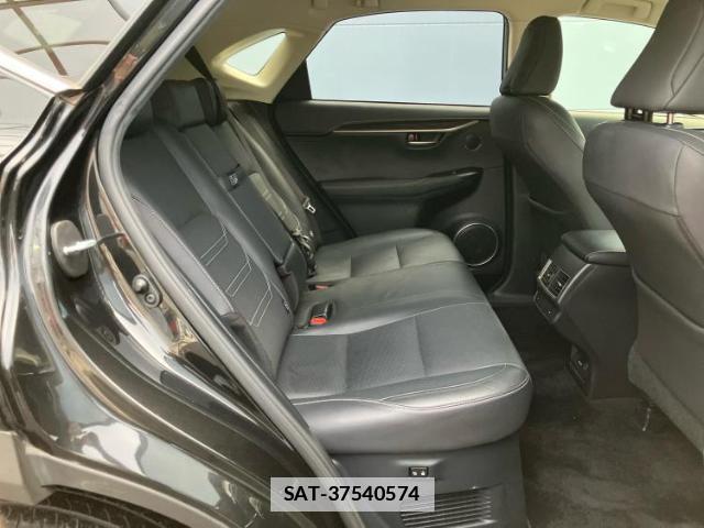 Lexus NX 2019-03 7821958-6