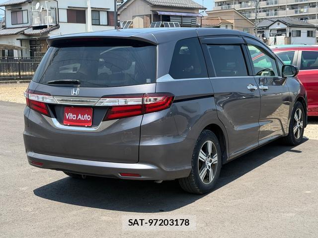 Honda ODYSSEY 2014-06 7815504-13