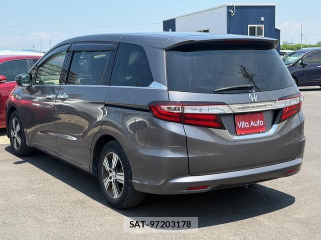 Honda ODYSSEY 2014-06 7815504-4
