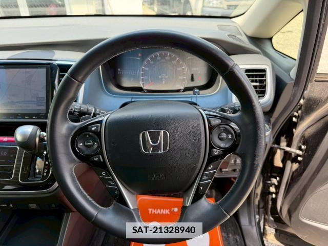 Honda ODYSSEY 2018-03 7818894-7