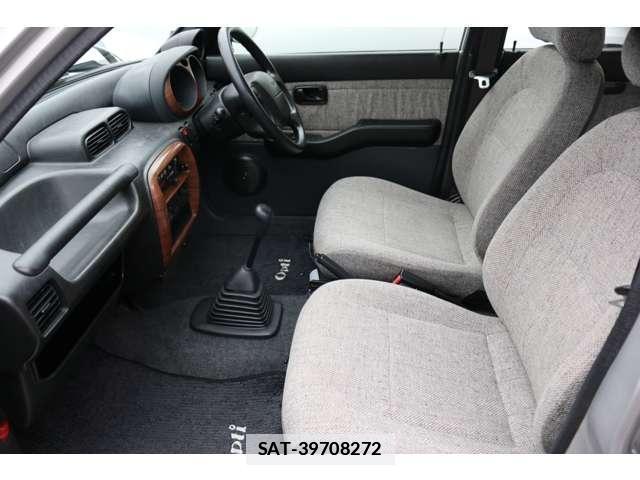 Daihatsu OPTI 1997 7819702-10