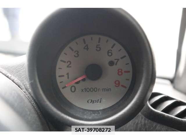Daihatsu OPTI 1997 7819702-17
