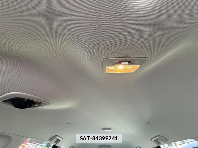 Mitsubishi OUTLANDER PHEV 2015-07 7812819-12