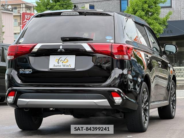 Mitsubishi OUTLANDER PHEV 2015-07 7812819-2