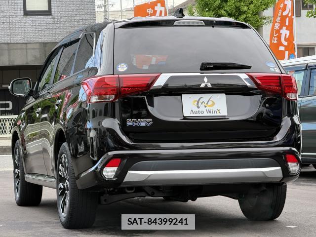 Mitsubishi OUTLANDER PHEV 2015-07 7812819-3