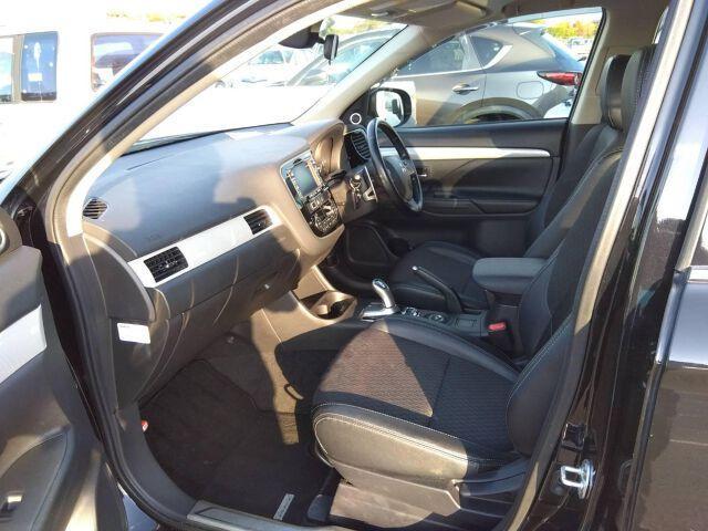 Mitsubishi OUTLANDER PHEV 2013-10 7813985-5