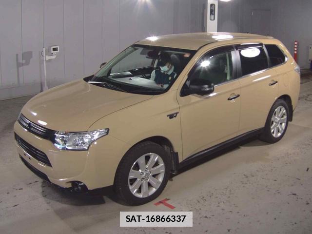 Mitsubishi OUTLANDER PHEV 2014 7814410-4
