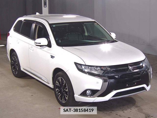 Mitsubishi OUTLANDER PHEV 2016-02 7814437-0