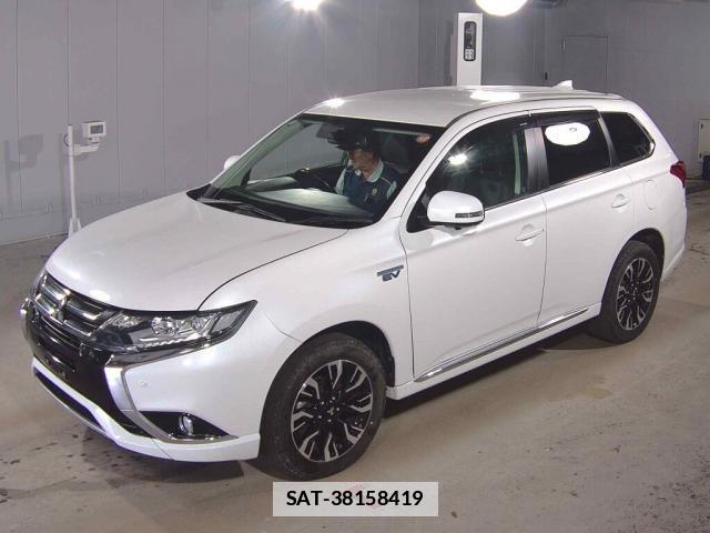 Mitsubishi OUTLANDER PHEV 2016-02 7814437-5