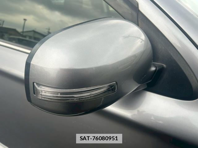 Mitsubishi OUTLANDER PHEV 2015-01 7815438-14