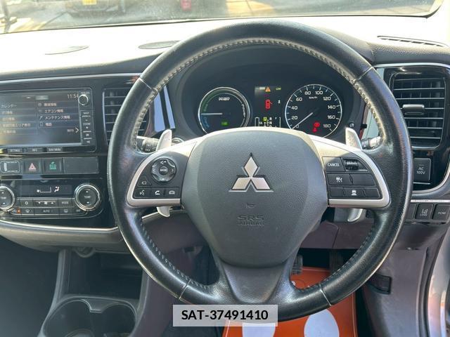 Mitsubishi OUTLANDER PHEV 2014-01 7815445-18