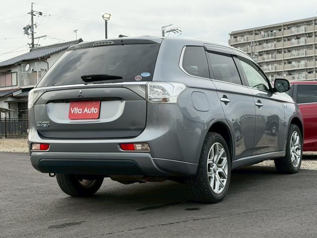 Mitsubishi OUTLANDER PHEV 2013-02 7815492-4