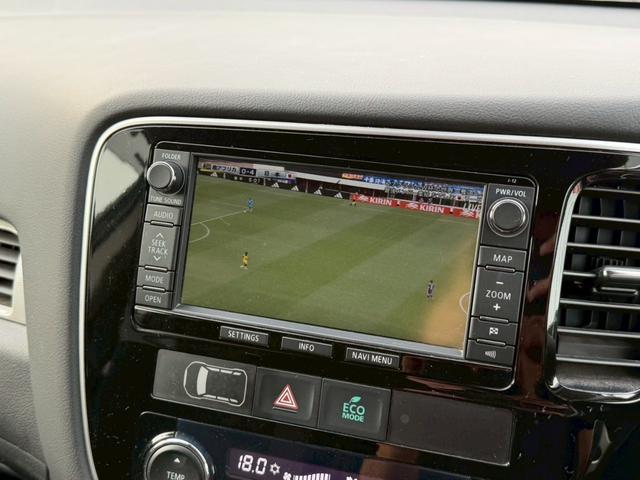Mitsubishi OUTLANDER PHEV 2013-08 7815495-8