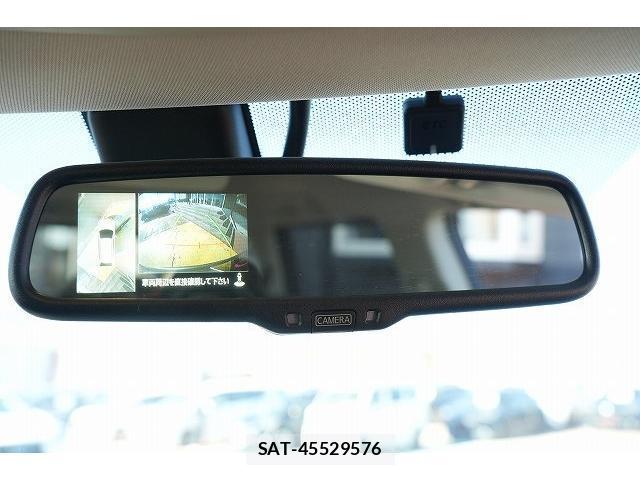 Mitsubishi OUTLANDER PHEV 2015-08 7815582-15