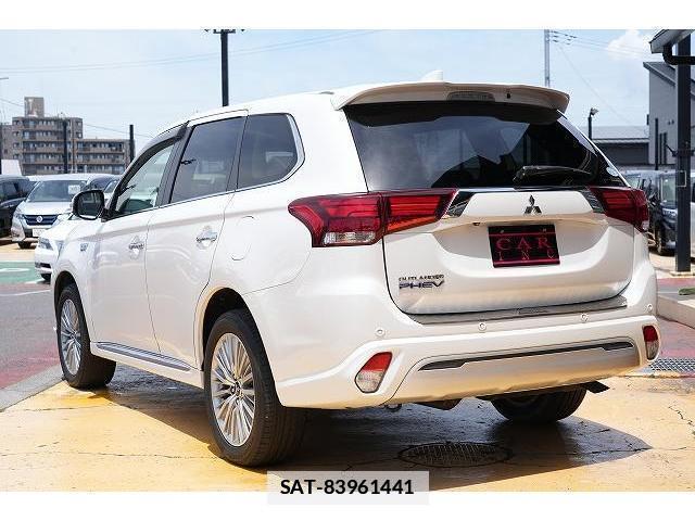 Mitsubishi OUTLANDER PHEV 2019-03 7815752-1