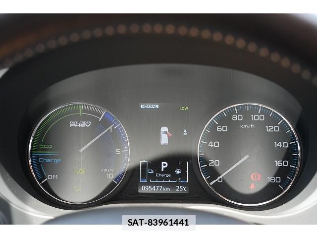 Mitsubishi OUTLANDER PHEV 2019-03 7815752-11