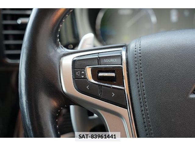 Mitsubishi OUTLANDER PHEV 2019-03 7815752-12