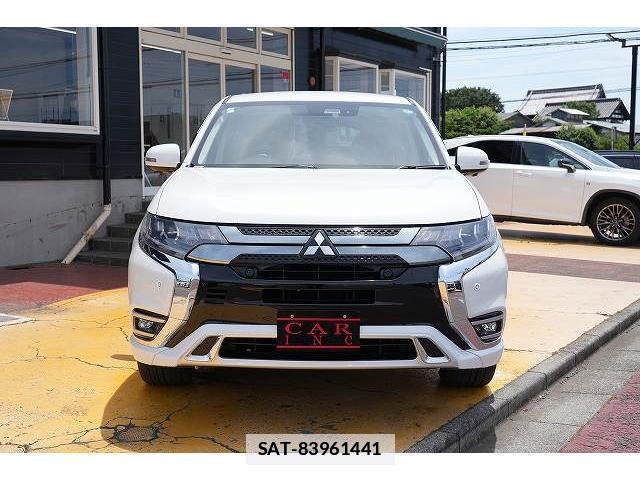Mitsubishi OUTLANDER PHEV 2019-03 7815752-13