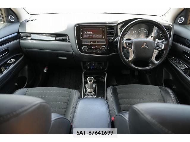 Mitsubishi OUTLANDER PHEV 2018-09 7815763-3