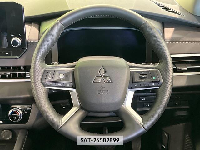 Mitsubishi OUTLANDER PHEV 2023-01 7818555-10
