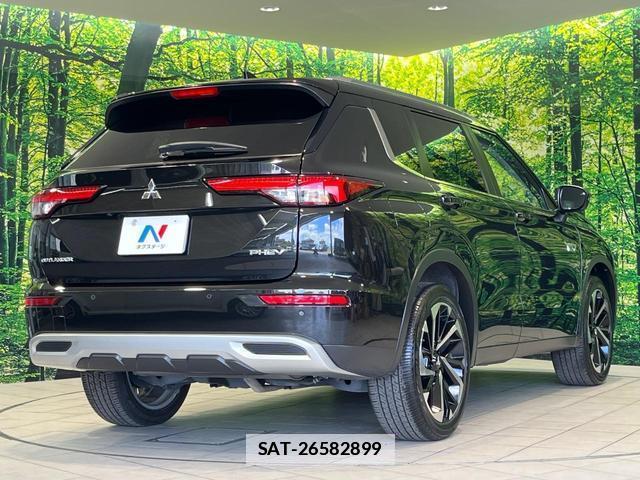 Mitsubishi OUTLANDER PHEV 2023-01 7818555-16