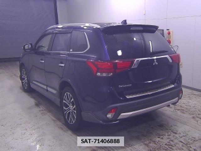 Mitsubishi OUTLANDER 2015-08 7811749-4