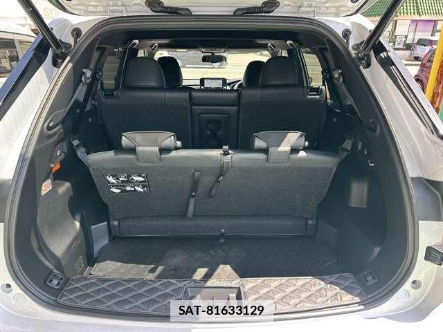 Mitsubishi OUTLANDER 2023-06 7814282-14