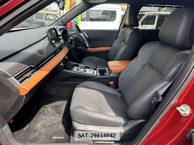 Mitsubishi OUTLANDER 2024-01 7814294-4