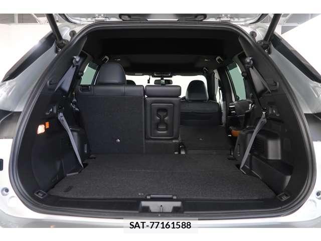 Mitsubishi OUTLANDER 2022-09 7820560-4