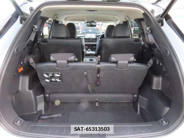 Mitsubishi OUTLANDER 2024-10 7820792-11