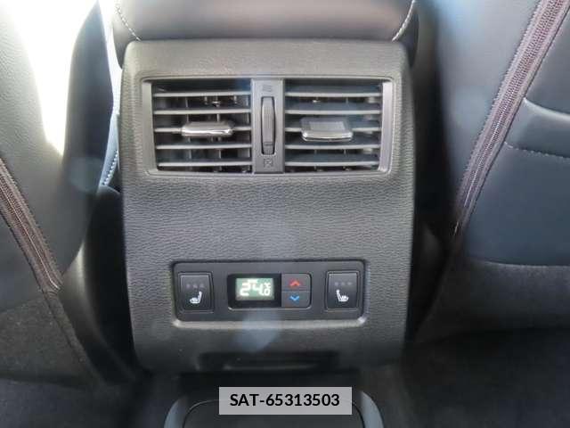 Mitsubishi OUTLANDER 2024-10 7820792-16