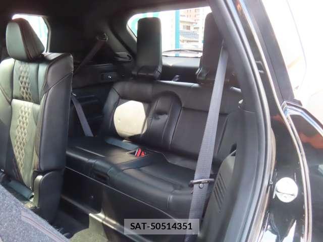 Mitsubishi OUTLANDER 2022-01 7820794-11