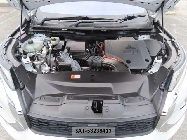 Mitsubishi OUTLANDER 2022-09 7820801-9