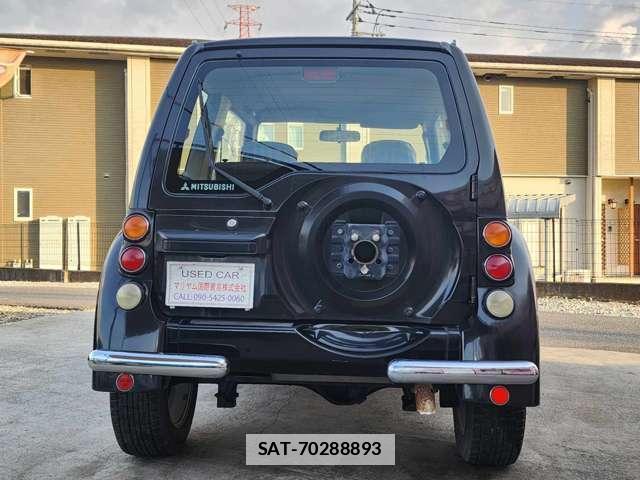 Mitsubishi PAJERO JR 1998-03 7813086-1