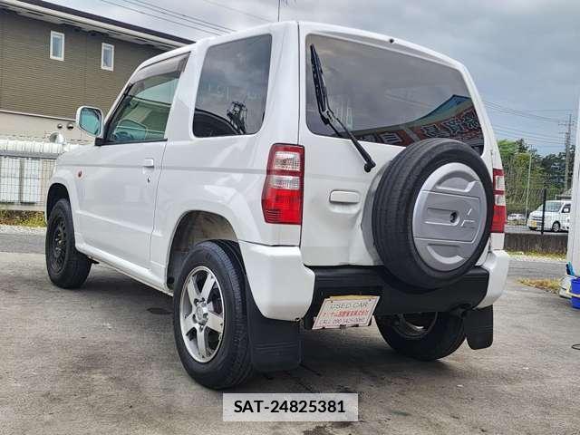 Mitsubishi PAJERO MINI 2010-12 7812965-7