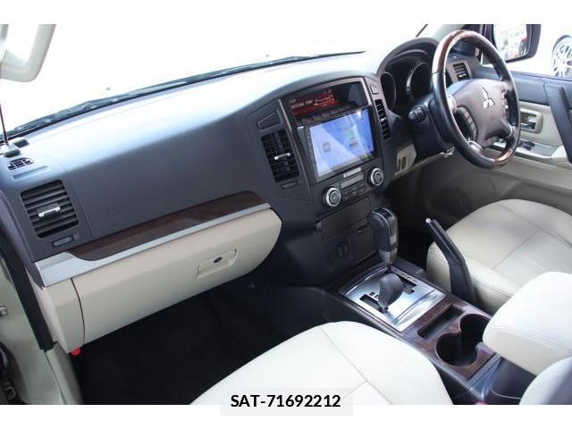Mitsubishi PAJERO 2012-02 7812126-15
