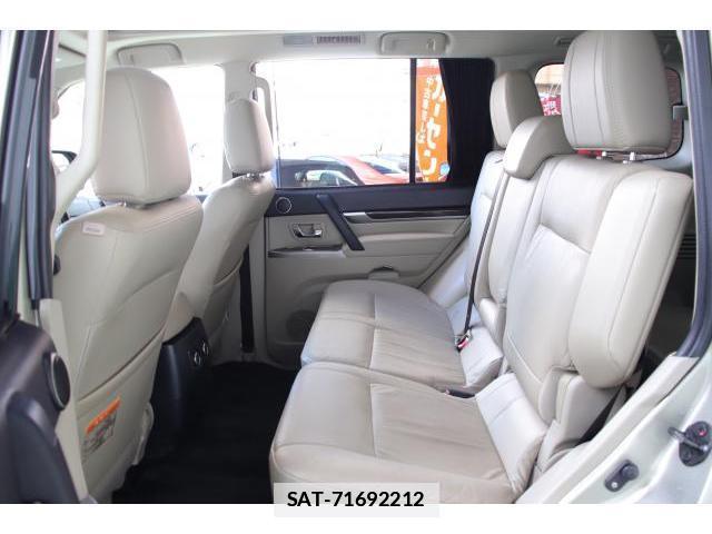 Mitsubishi PAJERO 2012-02 7812126-17
