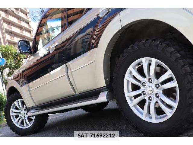 Mitsubishi PAJERO 2012-02 7812126-8