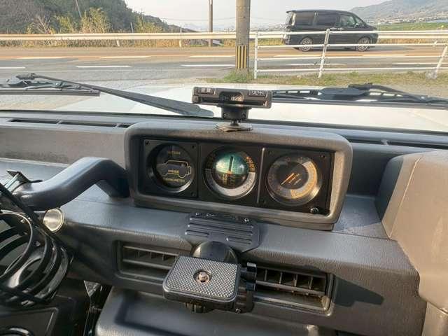 Mitsubishi PAJERO 1987-11 7812502-12