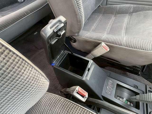 Mitsubishi PAJERO 1987-11 7812502-16