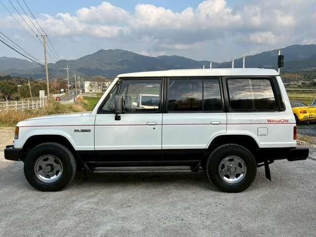 Mitsubishi PAJERO 1987-11 7812502-7