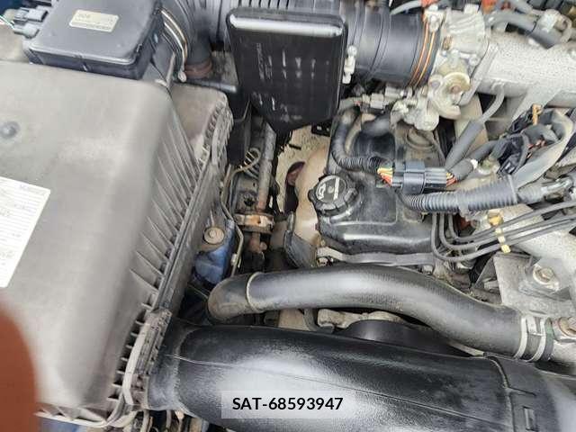 Mitsubishi PAJERO 2001-02 7812958-18
