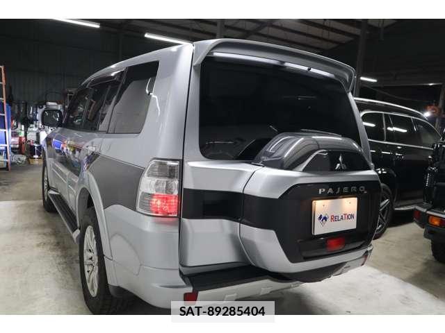 Mitsubishi PAJERO 2016-11 7817009-1