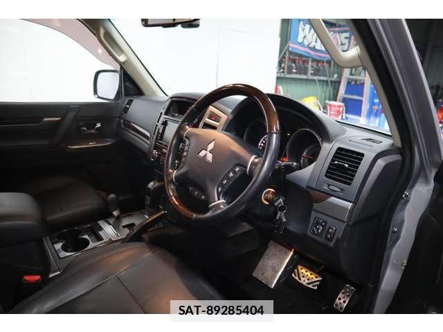 Mitsubishi PAJERO 2016-11 7817009-2