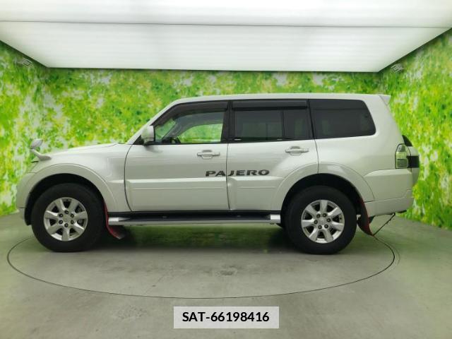 Mitsubishi PAJERO 2015-05 7821040-1