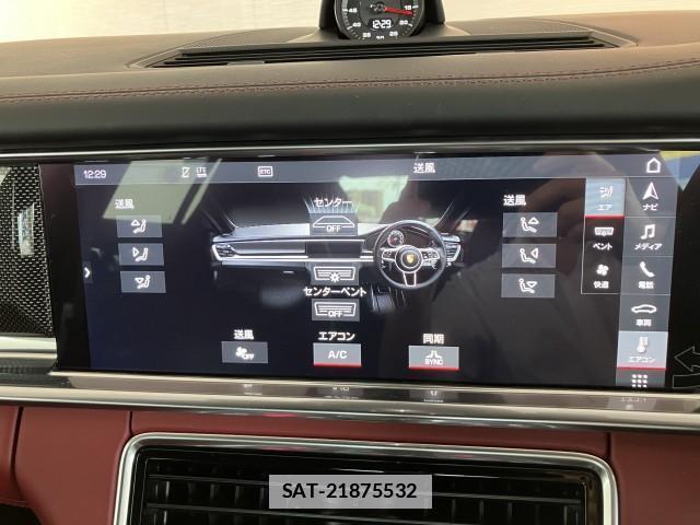 Porsche PANAMERA 2019-04 7813390-18