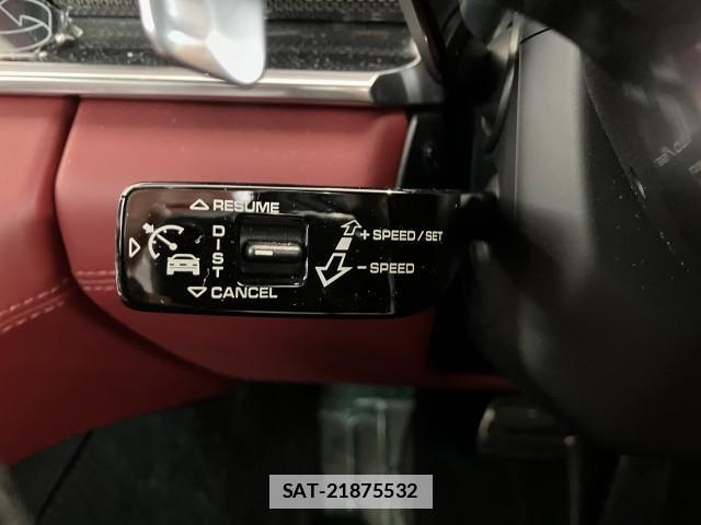 Porsche PANAMERA 2019-04 7813390-19